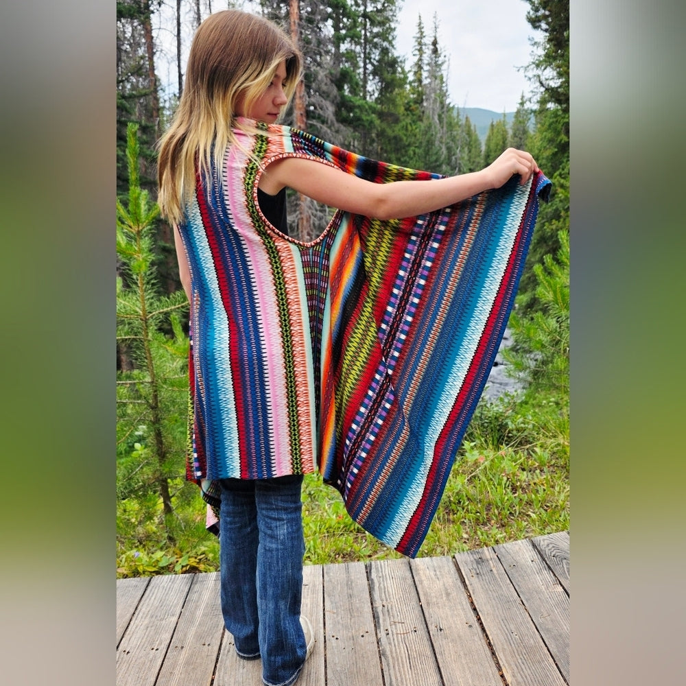 Wrangler Multicolor Patterned Wrap Vest Size Small